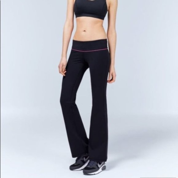 TNA | Pants \u0026 Jumpsuits | Tna Yoga 